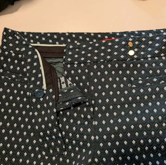 💚🖤 Anthropologie Cartonnier Textured Charlie Crop Flare Trousers, 8 - Picture 8 of 11